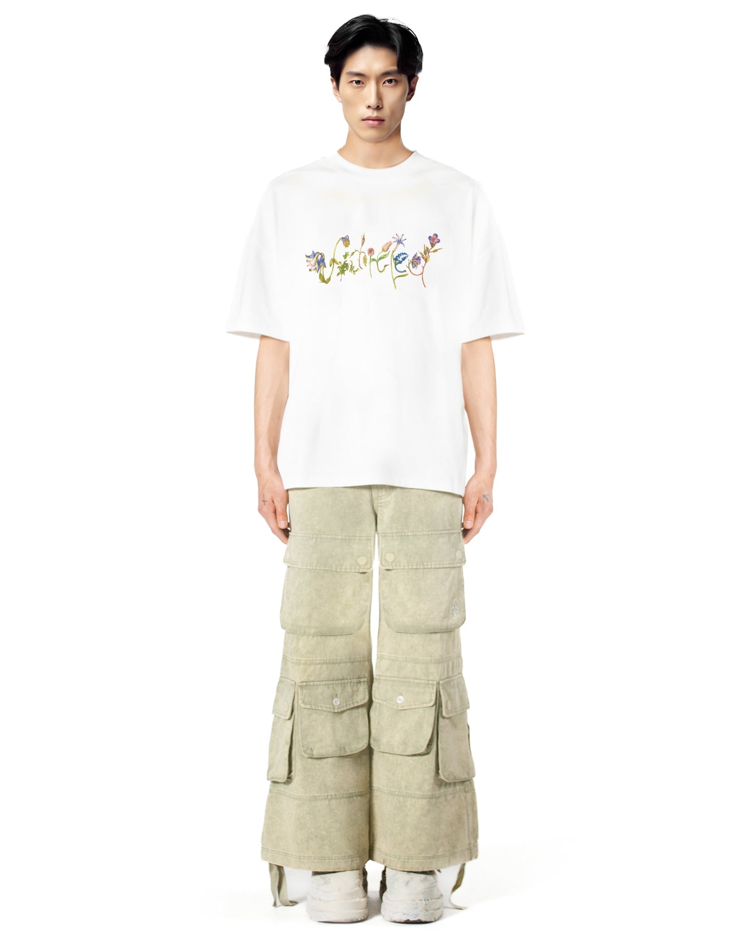 T-Shirt Flower Lettering